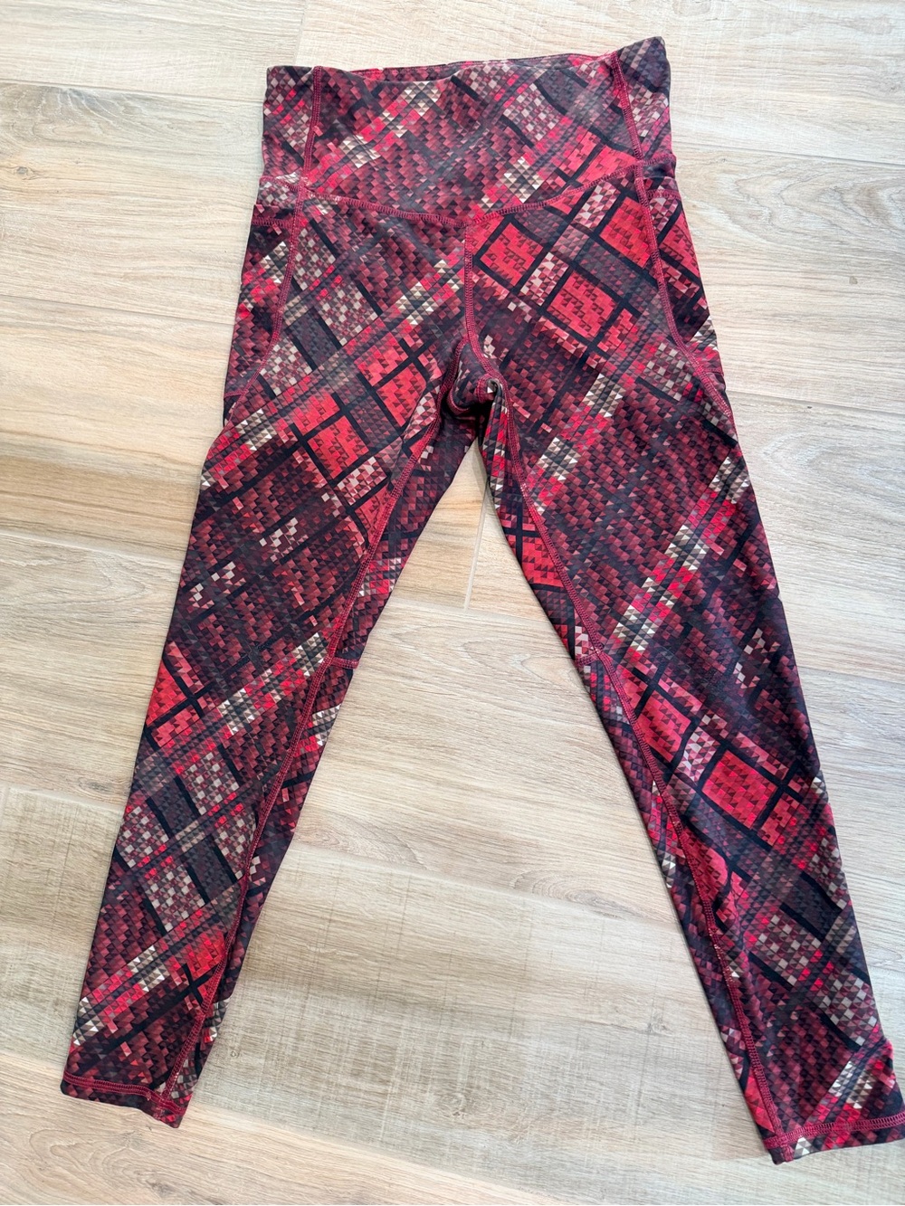 Champion Red Plaid Geometric High Waisted Crop Leggings Medium